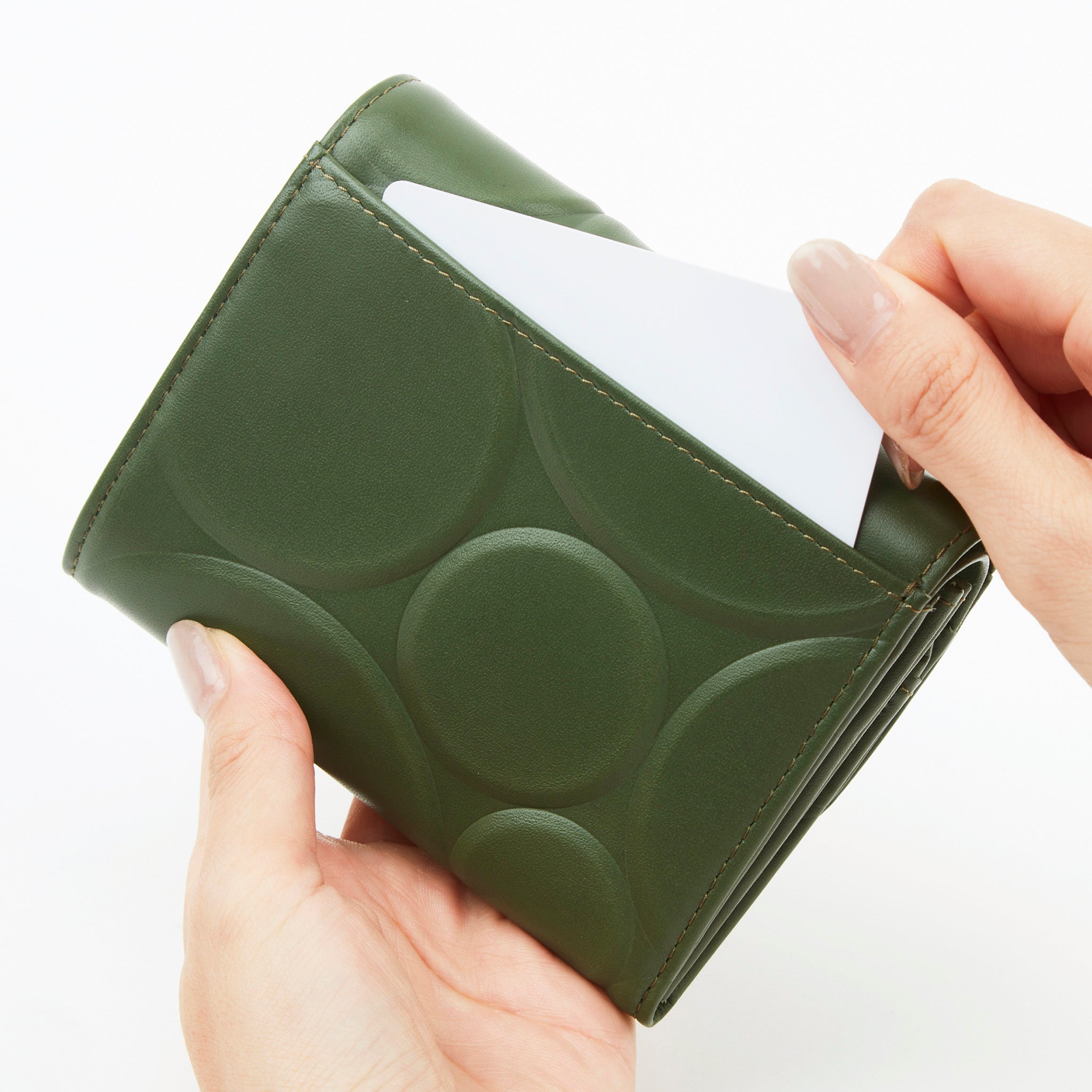 シルクロ　二つ折り財布　5471230