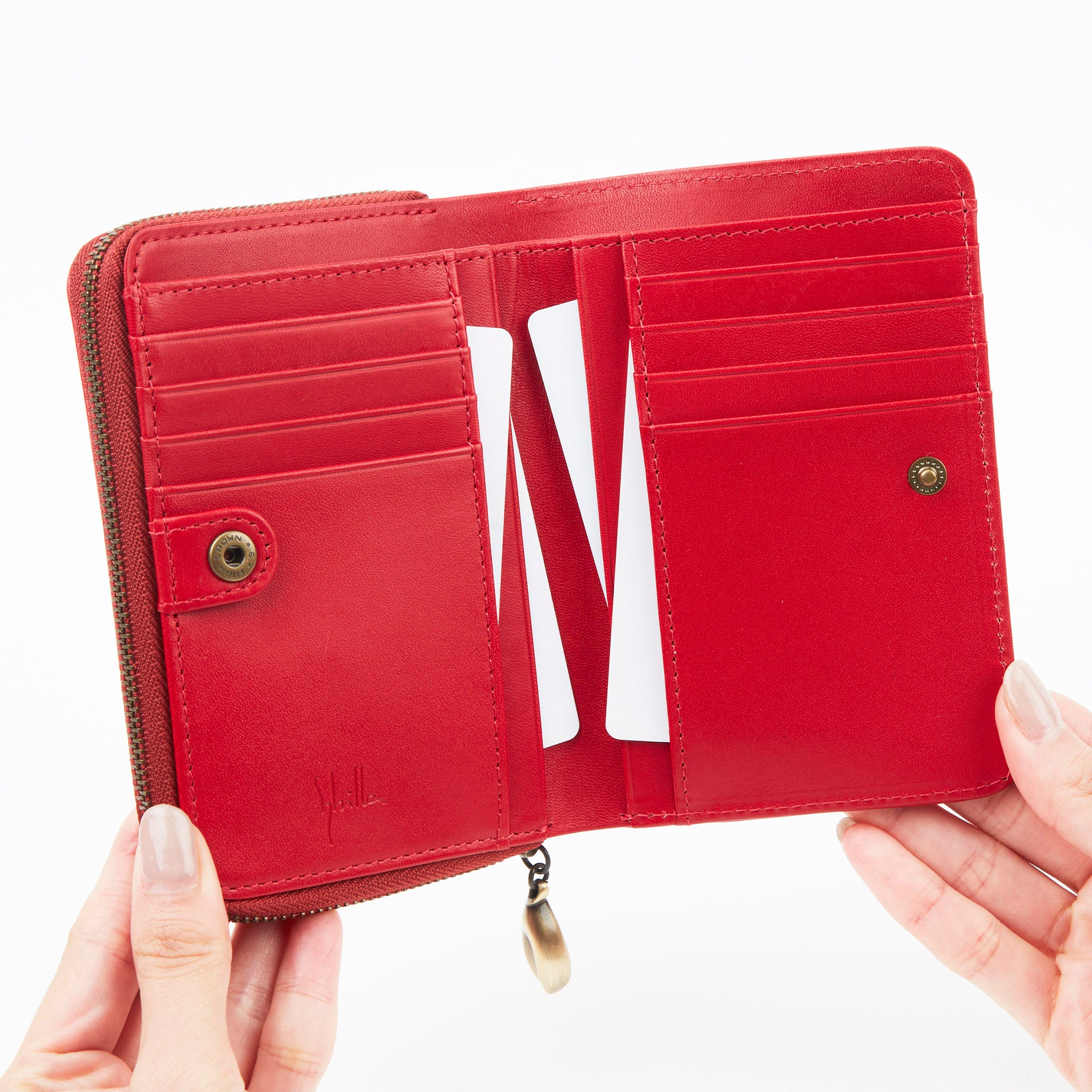 シルクロ　二つ折り財布　5471234