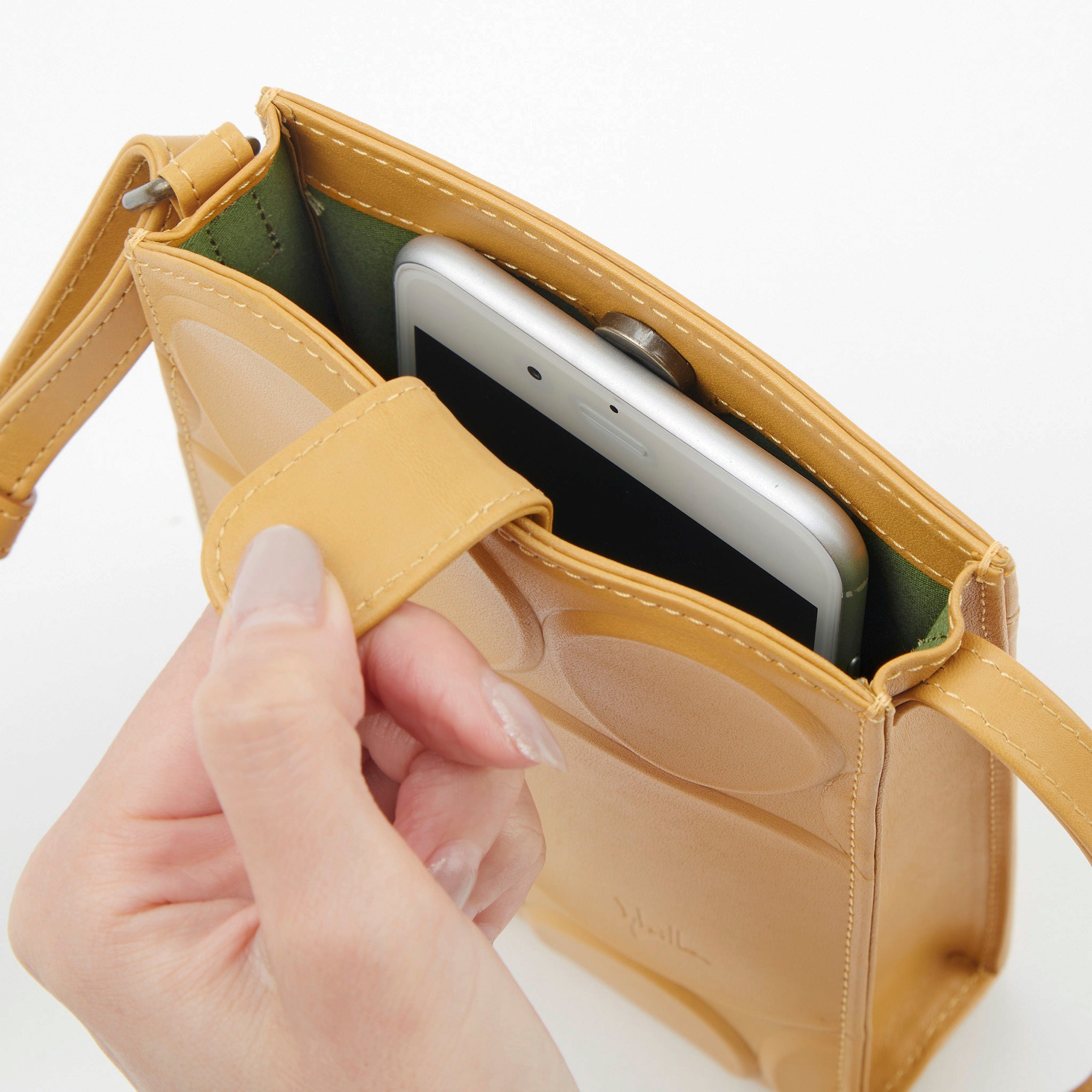 シルクロ　ミニショルダーバッグ　5471235