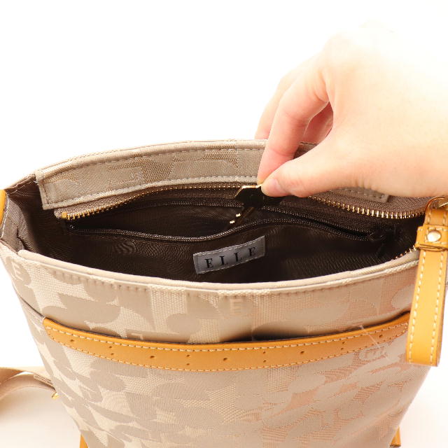 シェリール　ショルダーバッグ　6430877