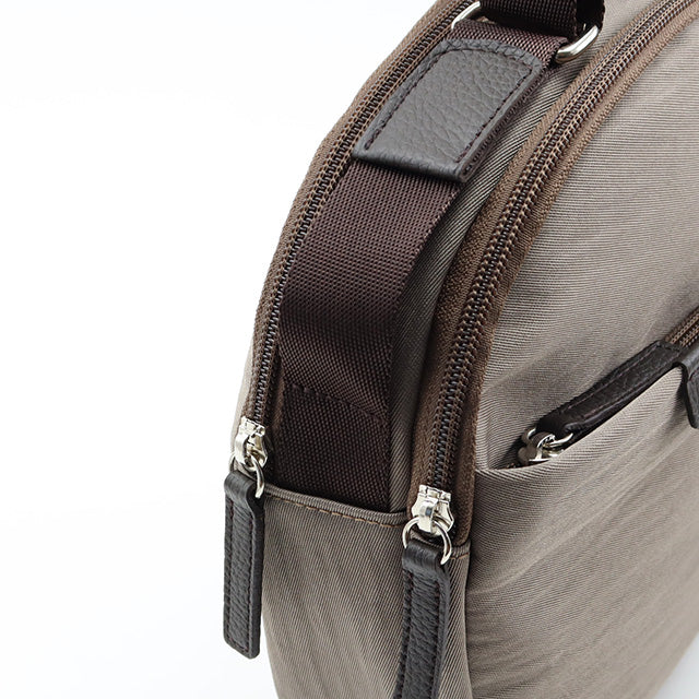 ピリエ　ショルダーバッグ　6433050