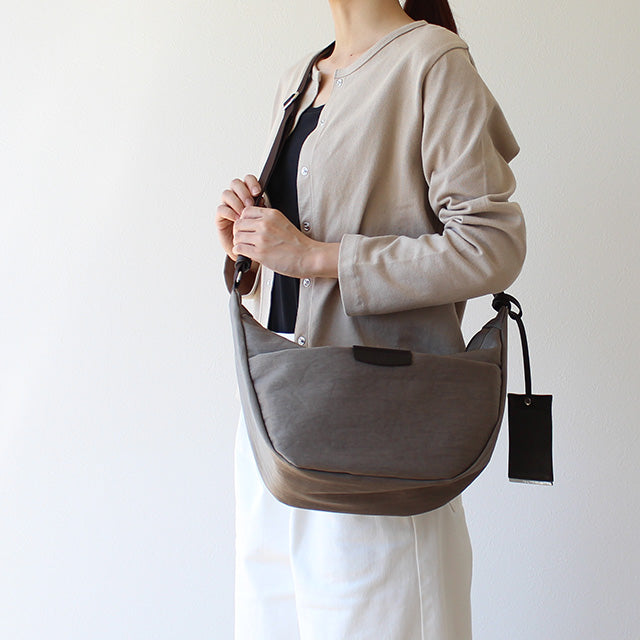 ピリエ　ショルダーバッグ　6433053