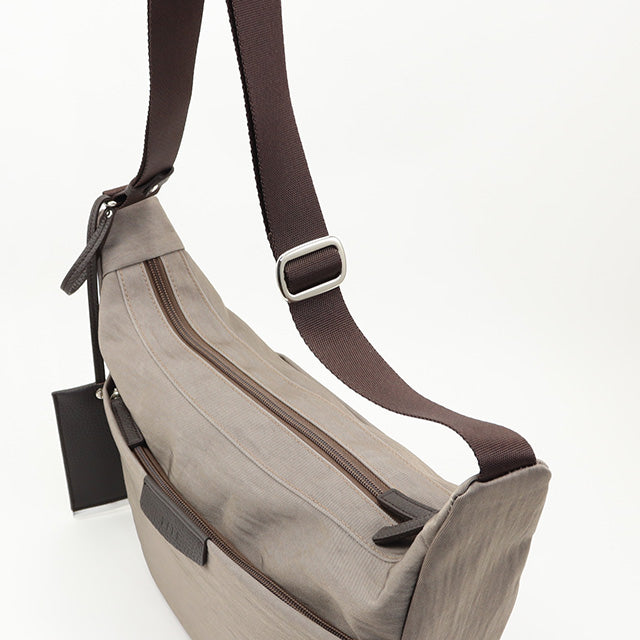 ピリエ　ショルダーバッグ　6433053