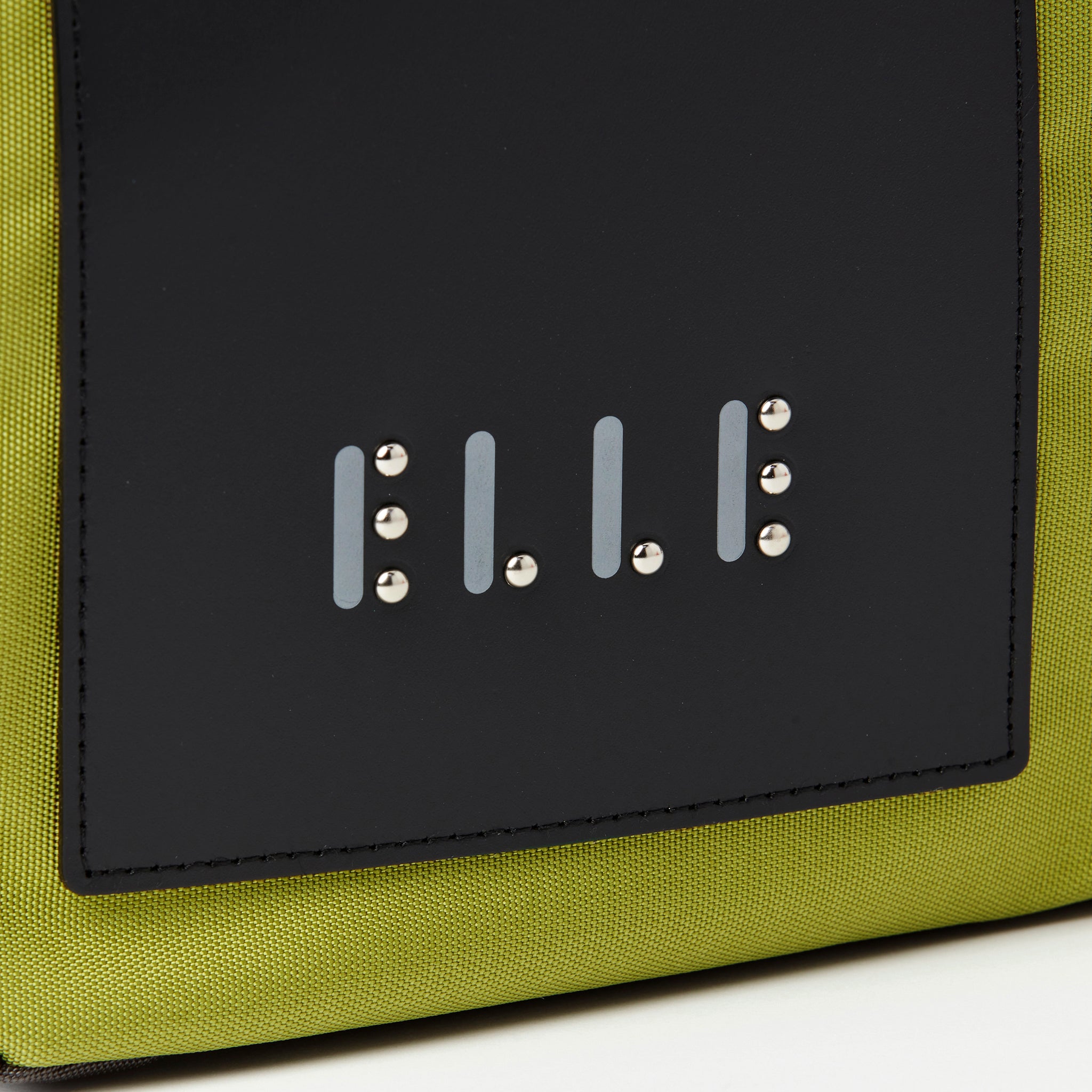 ELLE テネル 2wayバッグ 6433111