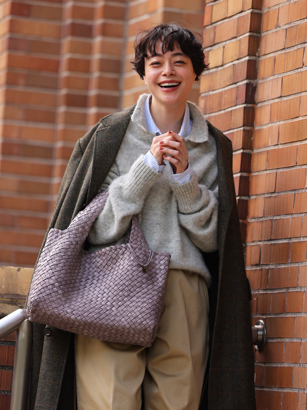 革・レザーバッグその他通販｜財布、バッグ、革小物などを扱う