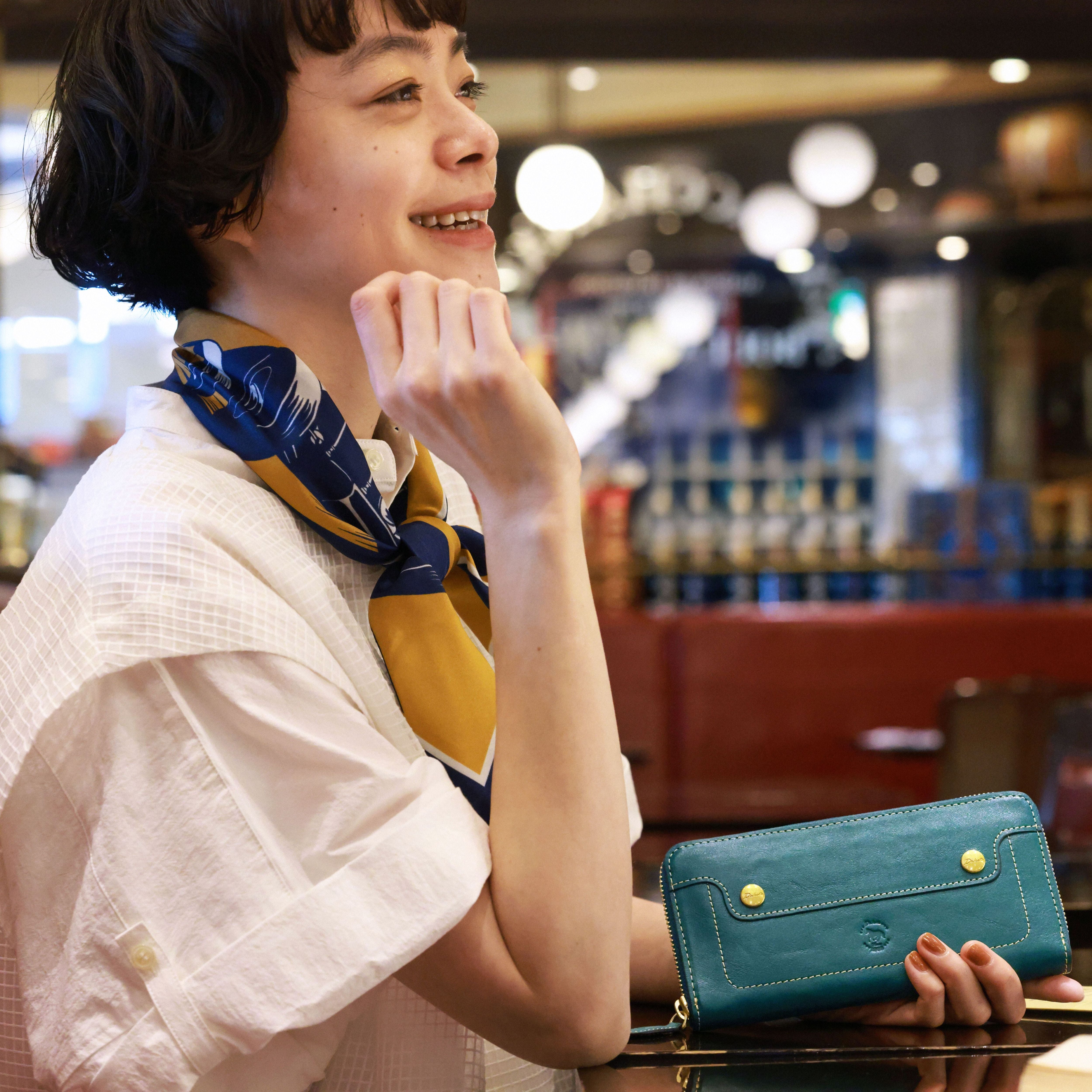 Dakota（ダコタ）の財布・バッグ・小物を取り扱う公式オンラインショップ