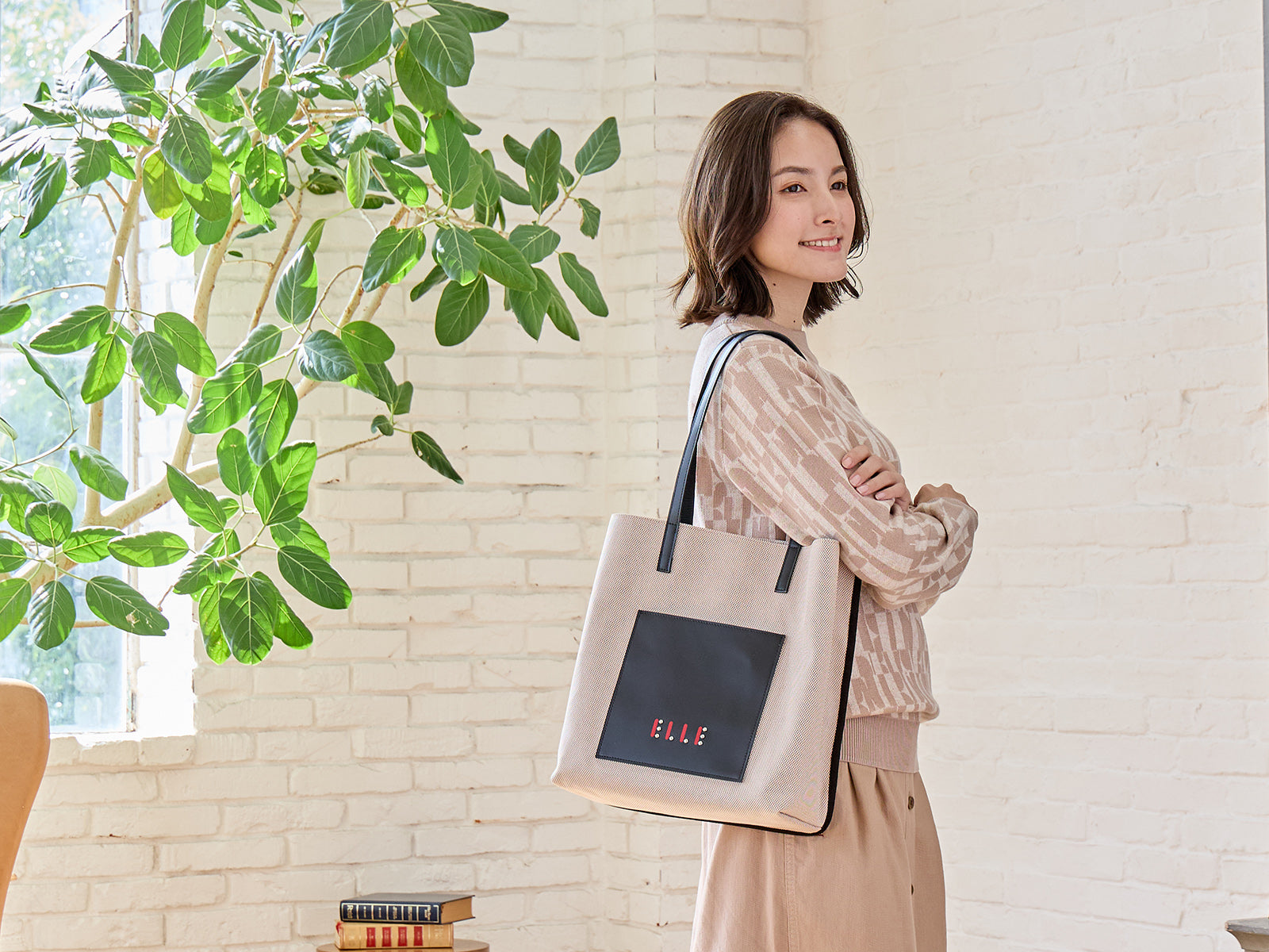 ELLE（エル）のバッグ・財布を扱う公式オンラインショップ